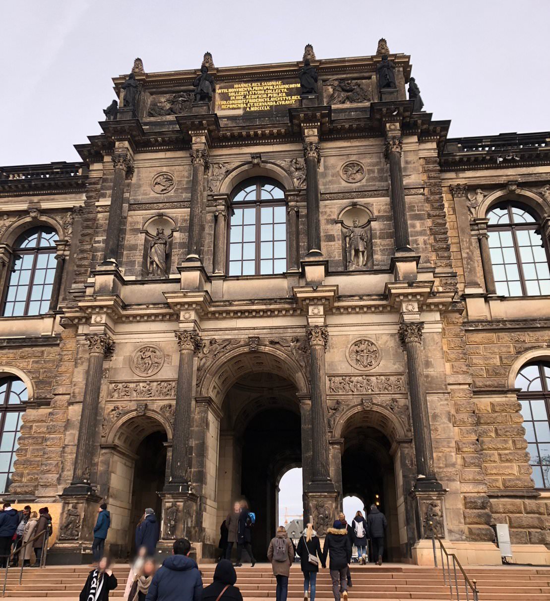 Zwinger 3