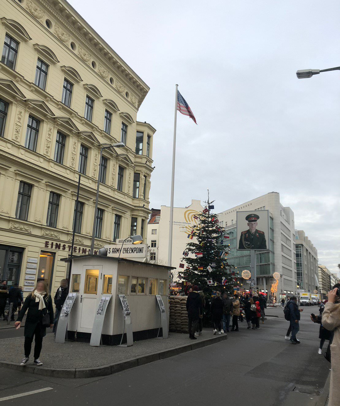 Checkpoint charlie 1
